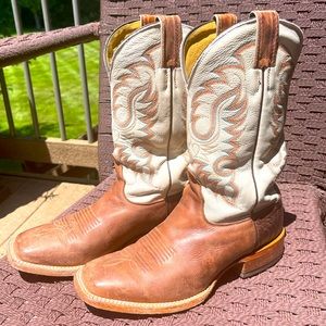 Nocona Western boots Chestnut foot, cream top